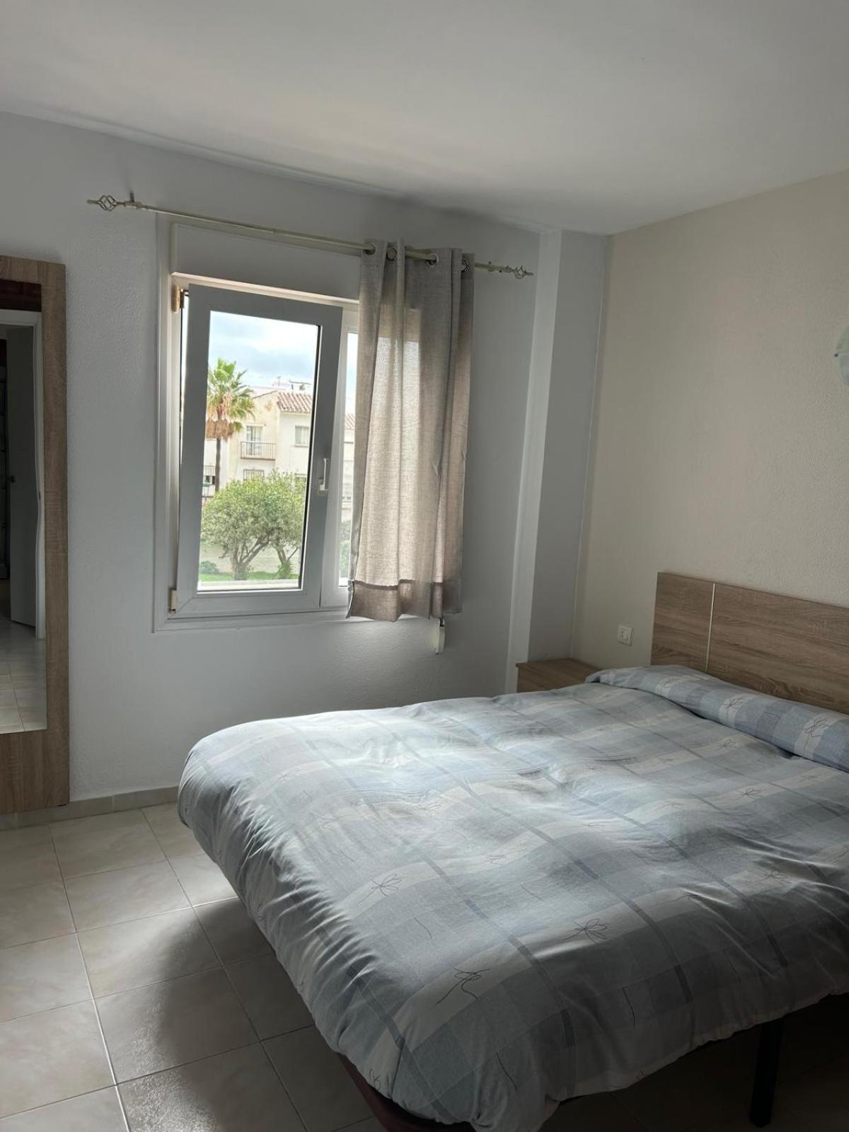 Edificio Acapulco Apartment เนร์คา ภายนอก รูปภาพ