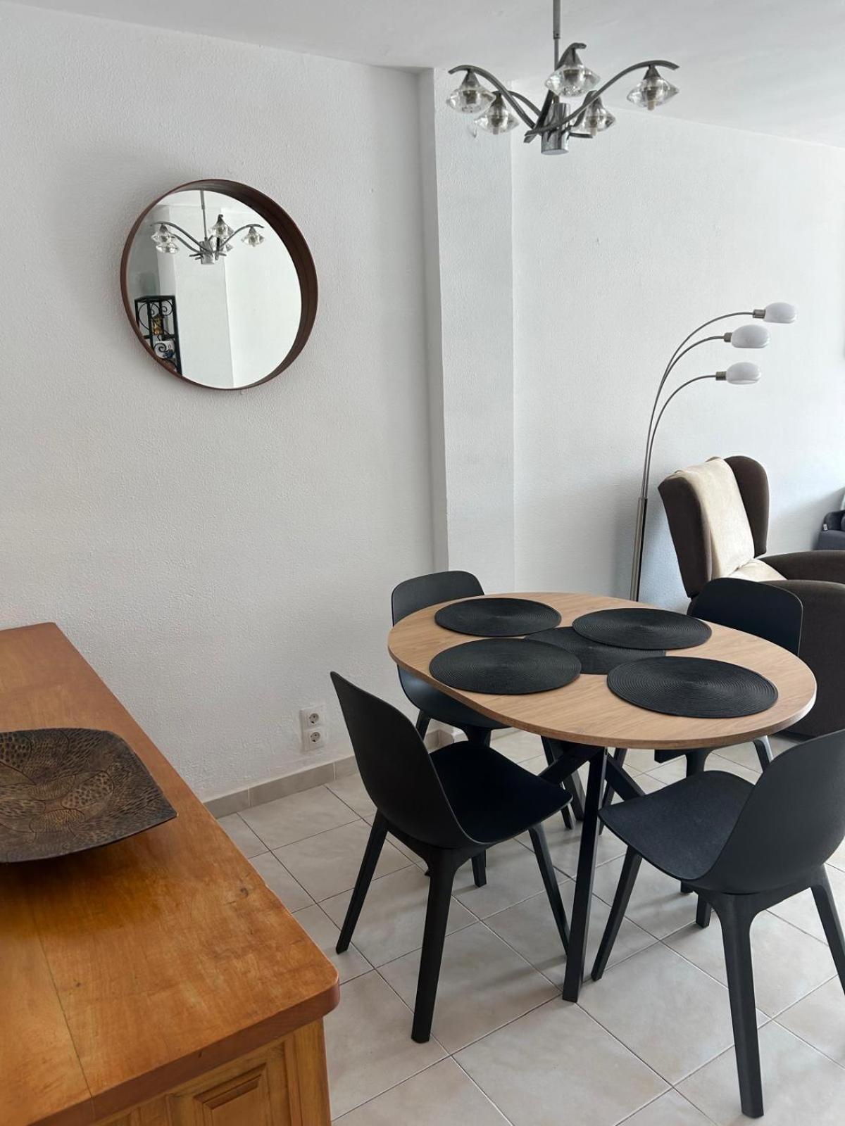 Edificio Acapulco Apartment เนร์คา ภายนอก รูปภาพ